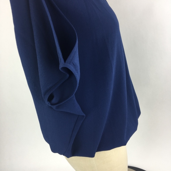 Iz Byer Cold Shoulder Navy Blue Top Sz Medium - Picture 4 of 8